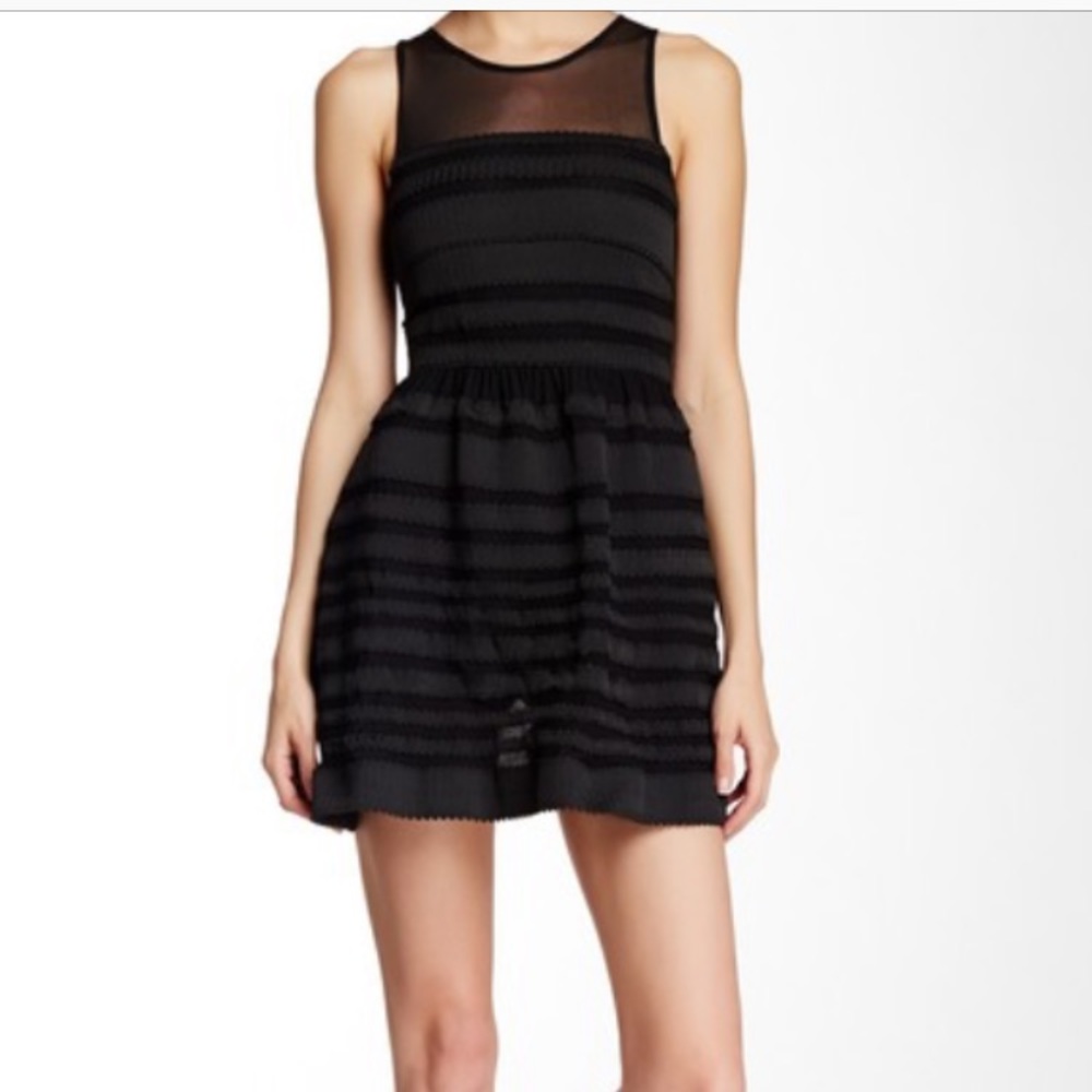 WOW COUTURE GOLD LABEL Sz Small Black Dress NWT